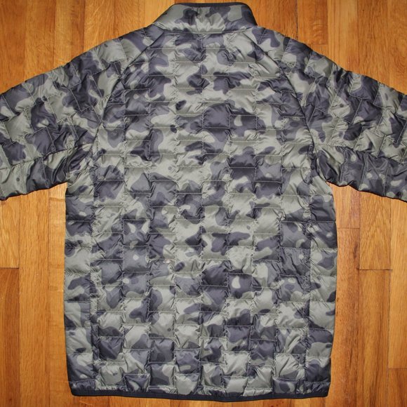 Mountain Hardwear Summiter Down Jacket Mens S Light Army Camo - Picture 5 of 5